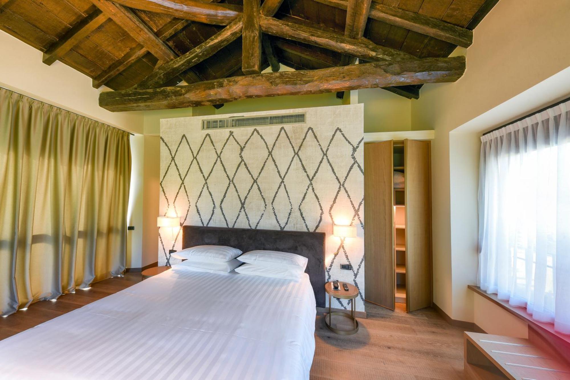 Relais & Spa Castello Di Casiglio Erba Oda fotoğraf